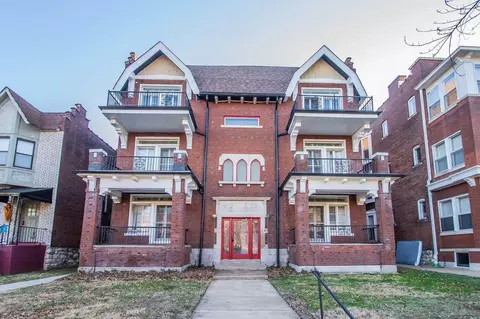 6016 Waterman Blvd, Saint Louis, MO 63112