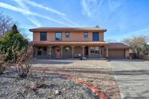 2523 Claremont Ct NE, Albuquerque, NM 87112