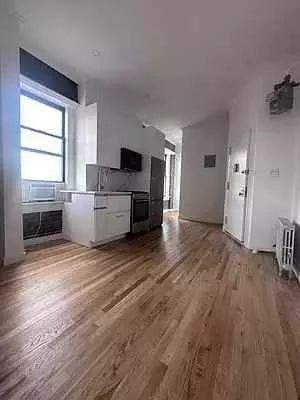 80 Clinton St #7, New York, NY 10002