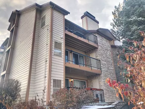 2575 S Syracuse Way #B201, Denver, CO 80231