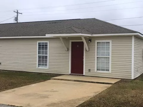 117 Katie Anna Dr # A, Tupelo, MS 38804