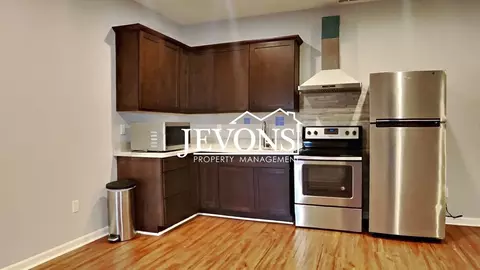 3023 NW 69th St, Seattle, WA 98117