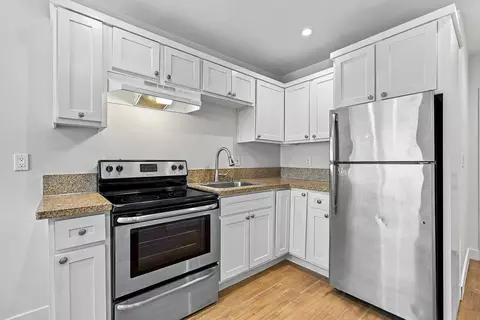 411 N La Fayette Park Pl #2, Los Angeles, CA 90026