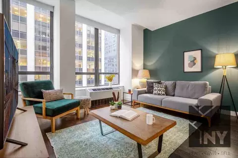 99 Wall St #1706, New York, NY 10005