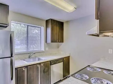 13031 8th Ave W, Everett, WA 98204