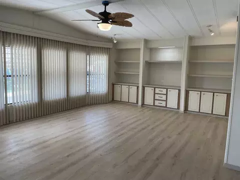 100 Hampton Rd #NA, Clearwater, FL 33759