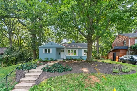 109 Devon Ct, Silver Spring, MD 20910