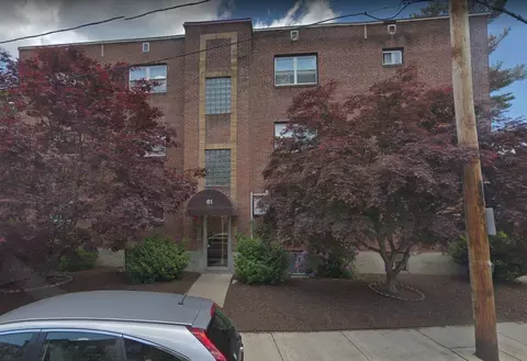 61 Selkirk Rd #5, Boston, MA 02135