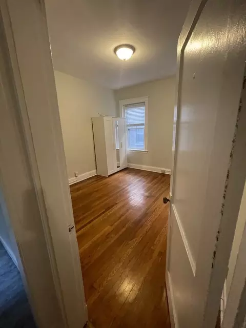 1193 Commonwealth Ave #5, Boston, MA 02134