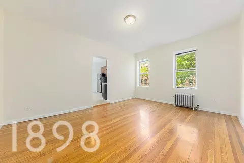 34-10 84th St #H43, Jackson Heights, NY 11372