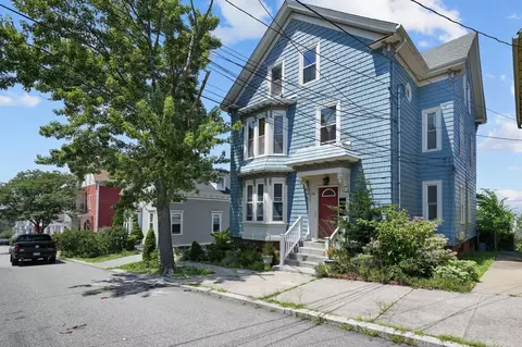 74 Woodbine St #1, Providence, RI 02906