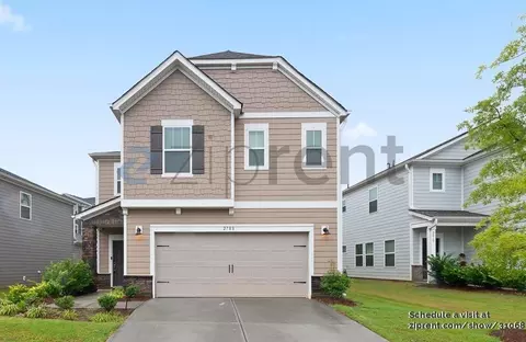 2708 Arbor Loop Dr, Charlotte, NC 28217