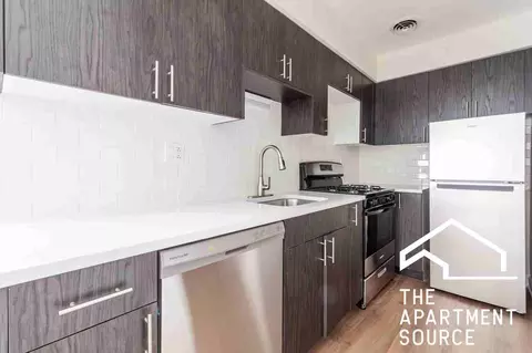 5917 N Kenmore Ave #325, Chicago, IL 60660