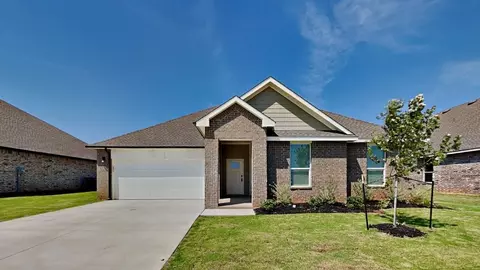 2513 Kathleens Xing, Yukon, OK 73099