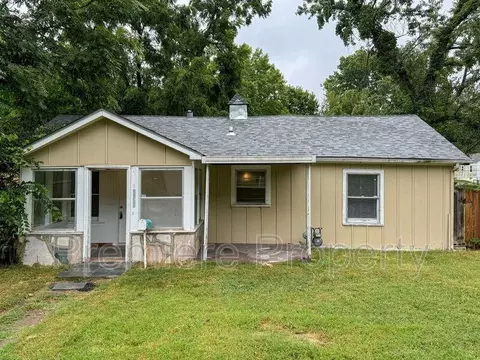 2315 S Hawthorne Ave, Independence, MO 64052