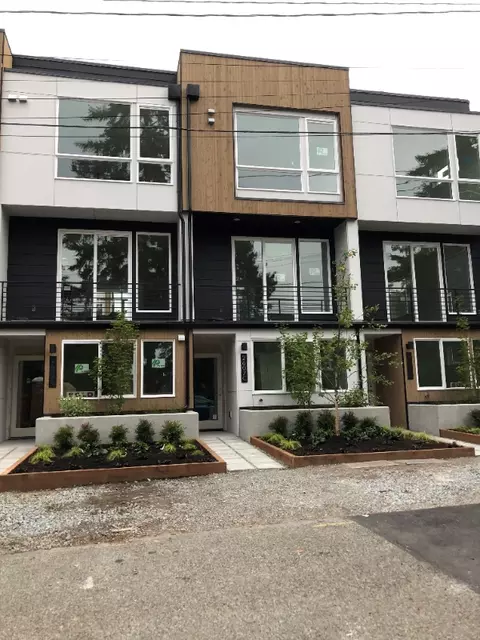2607 SW Adams St #C, Seattle, WA 98126