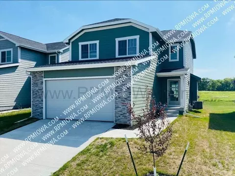 1815 NE Heritage Dr, Grimes, IA 50111