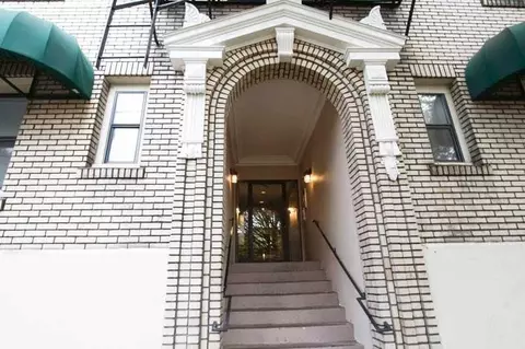 1715 NW Marshall St #109, Portland, OR 97209