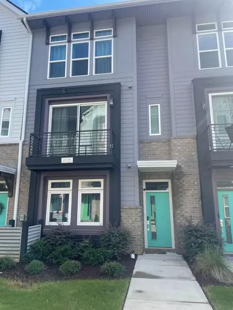 2135 Electric Ln, Charlotte, NC 28205