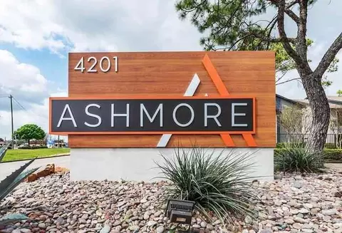 4201 Fairmont Pkwy #C2, Pasadena, TX 77504