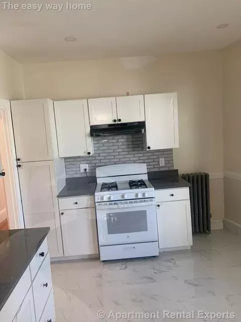 427 Geneva Ave #3, Dorchester, MA 02122
