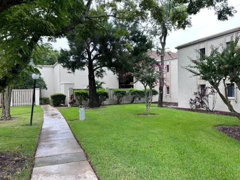 3244 S Semoran Blvd, Orlando, FL 32822