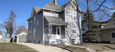 488 Columbia Ave #2, Elgin, IL 60120
