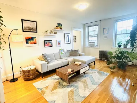 1848 Commonwealth Ave #32, Brighton, MA 02135