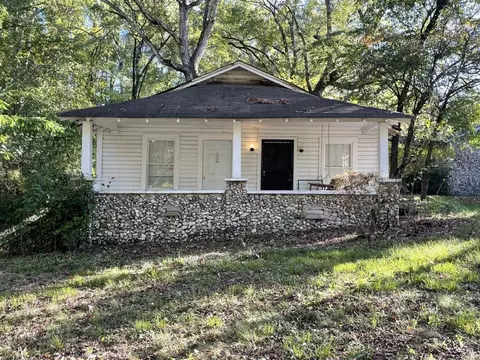 137 20th Ave NE, Center Point, AL 35215