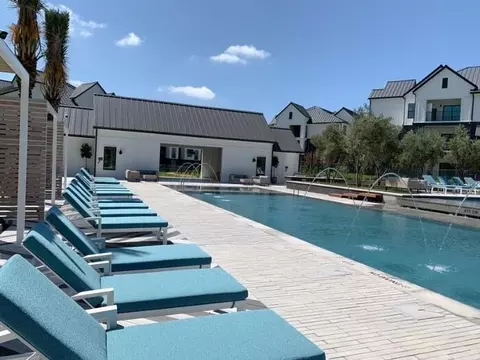 14199 N Interstate 35 #B8, Pflugerville, TX 78660