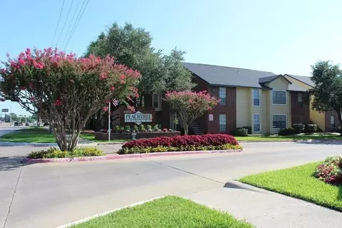 4610 Saturn Rd #B1, Garland, TX 75041