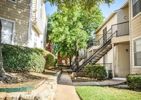 4132 N Belt Line Rd #B2, Irving, TX 75038