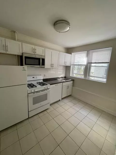 510 Cambridge St, Allston, MA 02134