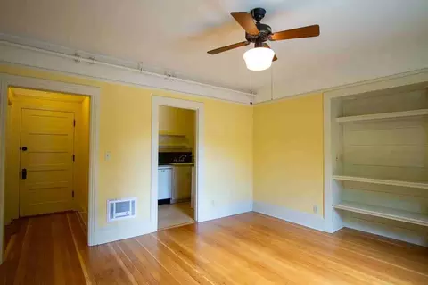 1230 NW 21st Ave #205, Portland, OR 97209