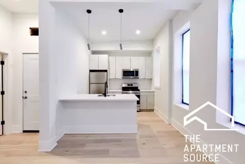 324 S Racine Ave #2NR, Chicago, IL 60607