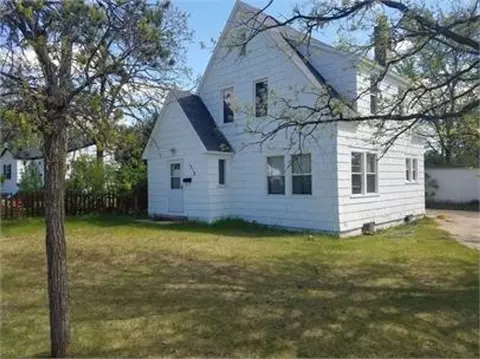 1516 Irvine Ave NW, Bemidji, MN 56601