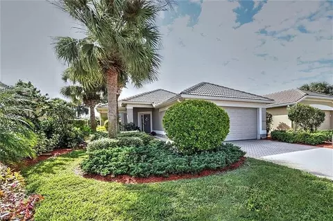 10018 Oakhurst Way, Fort Myers, FL 33913
