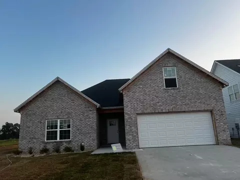 2333 Trenton Ln, Bowling Green, KY 42103