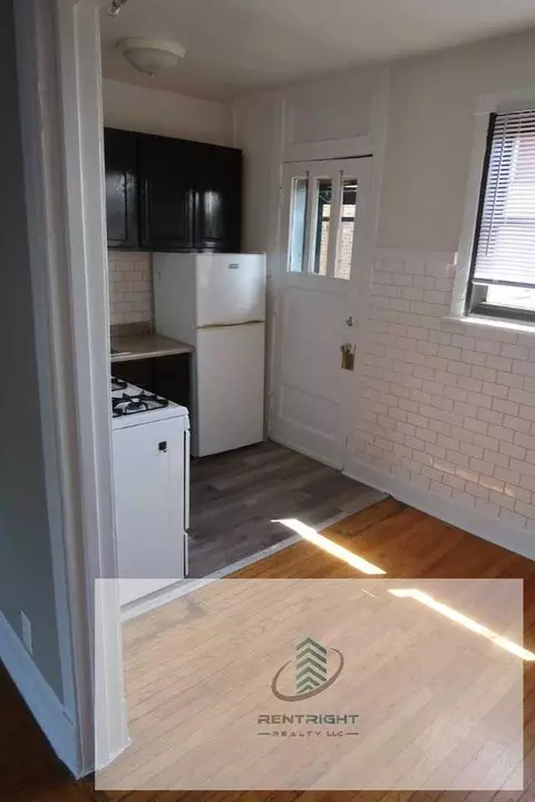 1747 W Devon Ave #1749-3, Chicago, IL 60660