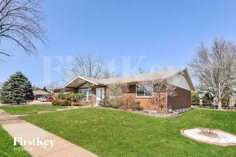 2545 Cripple Creek Dr, Oakville, MO 63129