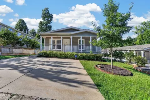 26 Hillandale St, Newnan, GA 30263