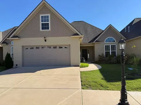 1003 Jackson Mill Dr, Middle Valley, TN 37343