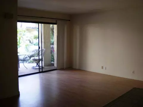 via montoya -, Camarillo, CA 93010