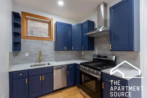 533 W Wrightwood Ave #2R, Chicago, IL 60614
