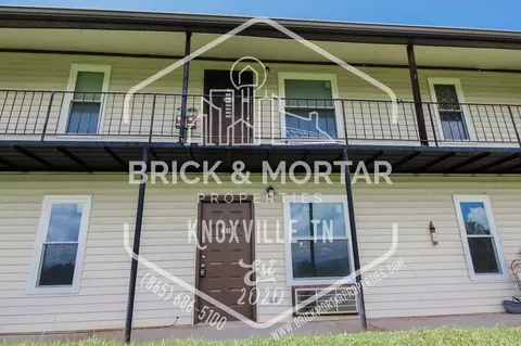1015 Clendenen Rd, Maryville, TN 37801