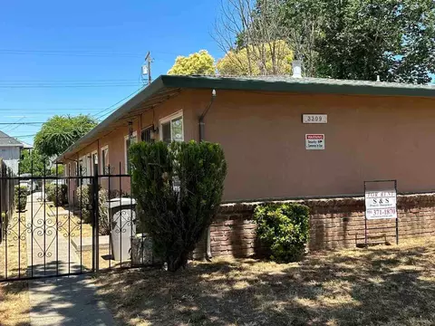 3309 Y St #D, Sacramento, CA 95817