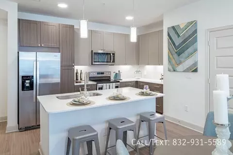 11382 Boudreaux Rd #SL2, Tomball, TX 77375
