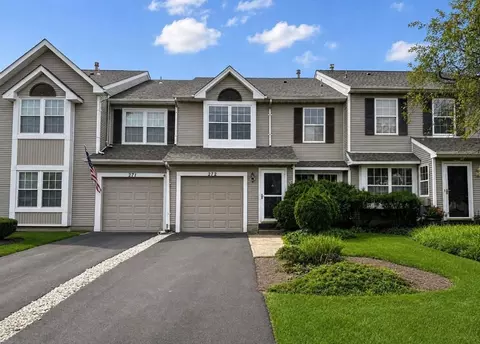 272 Sequoia Dr, Newtown, PA 18940