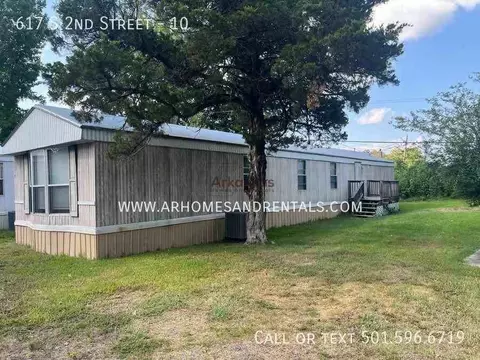 617 S 2nd St #10, Cabot, AR 72023