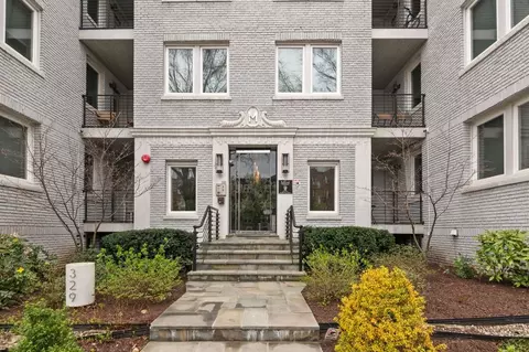 329 Rhode Island Ave NE #103, Washington, DC 20002
